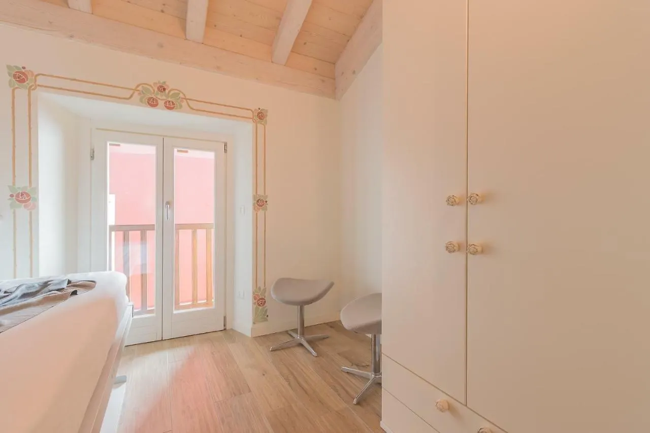 Elizabeth House Varenna Apartment Italy