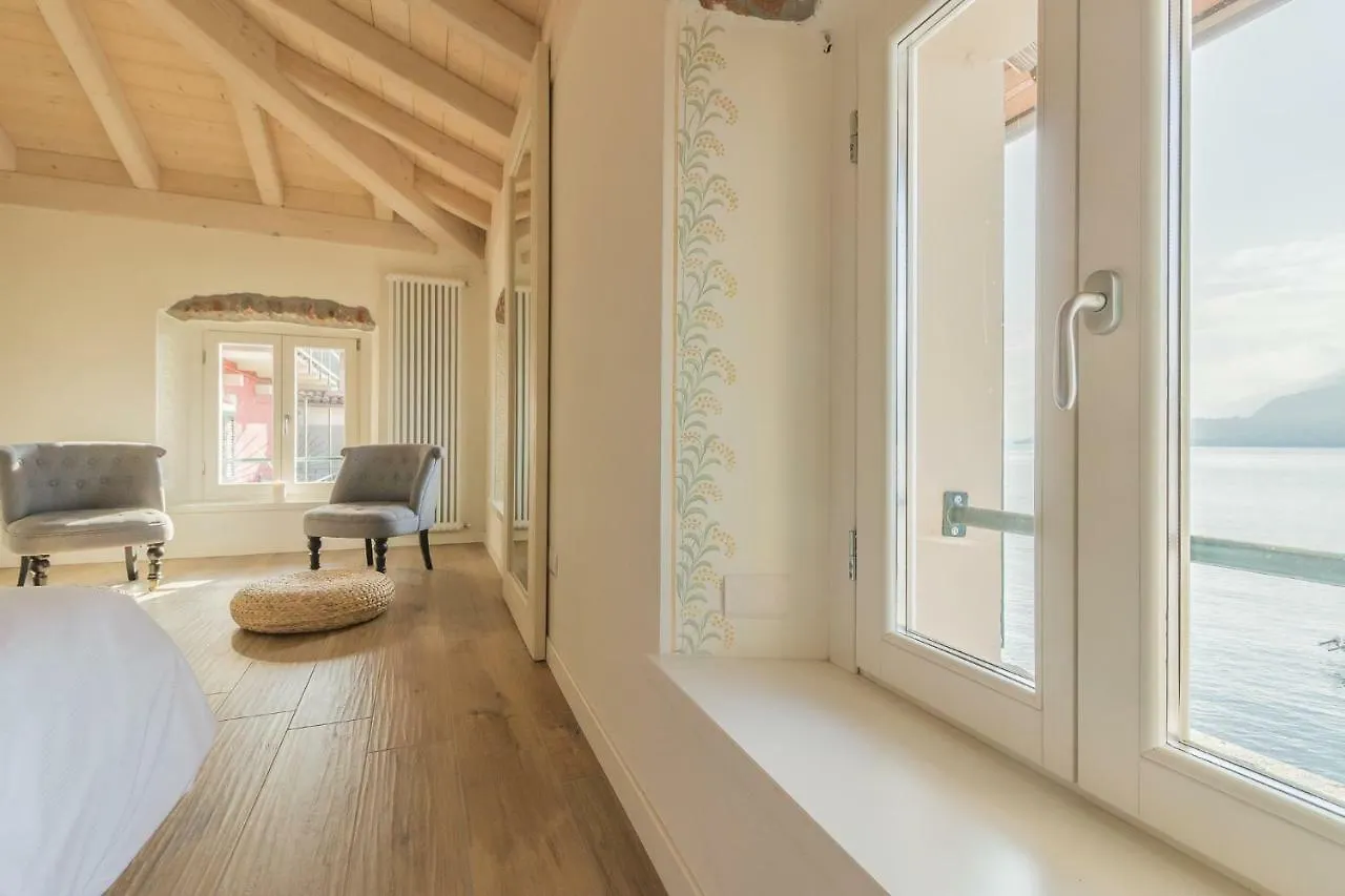 Elizabeth House Varenna Apartment